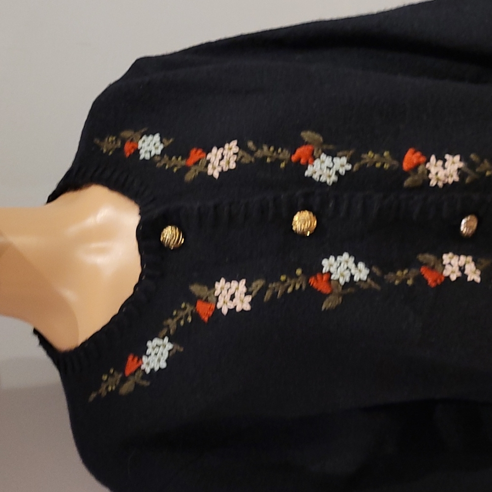 Vintage 100% wool navt button cardigan sweater size M - Picture 3 of 6